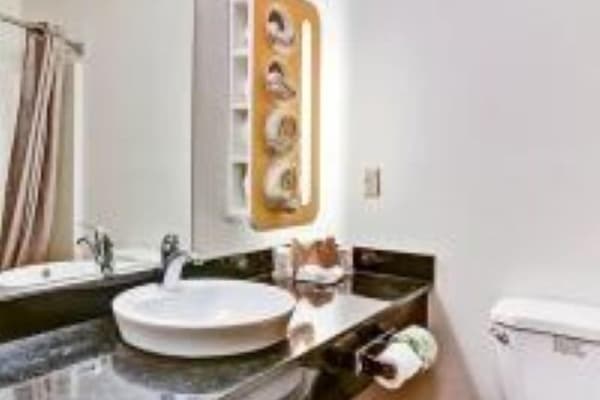Standard Room, 2 Double Beds | Bathroom | Bathtub, deep soaking tub, hair dryer, towels