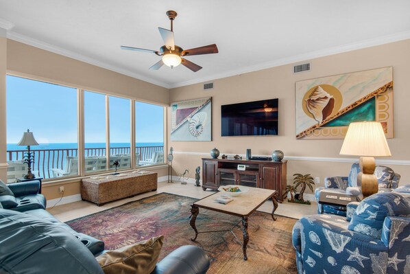 Téléviseur connecté, lecteur de DVD