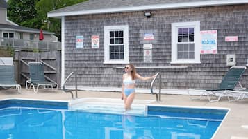 Seasonal outdoor pool, pool umbrellas
