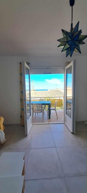 Interior - Spacious cocoon in Narbonne - with sea view (Narbonne)