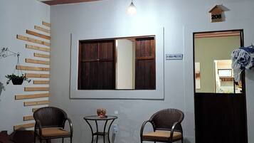 Quarto quádruplo conforto | Terraço/pátio