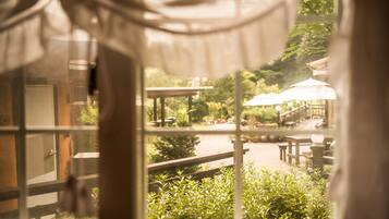 Standard Room | Free WiFi