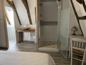 5 Schlafzimmer, Bettwäsche