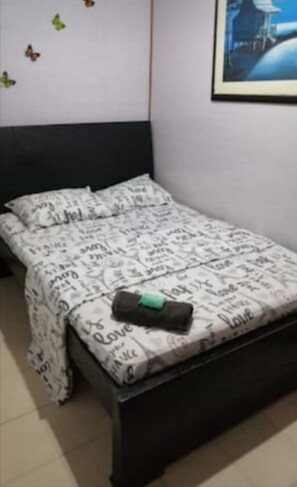 Classic Room (#2) | Bed sheets - Downtown  (San Andrés)