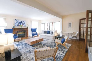 House | Iron/ironing board, free WiFi, bed sheets