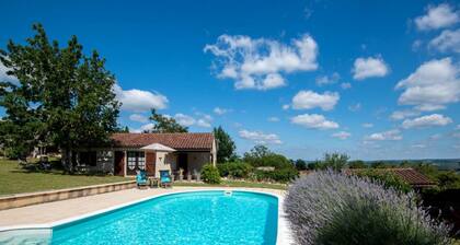 House with superb view in a quiet area and close to more than 50 tourist sites