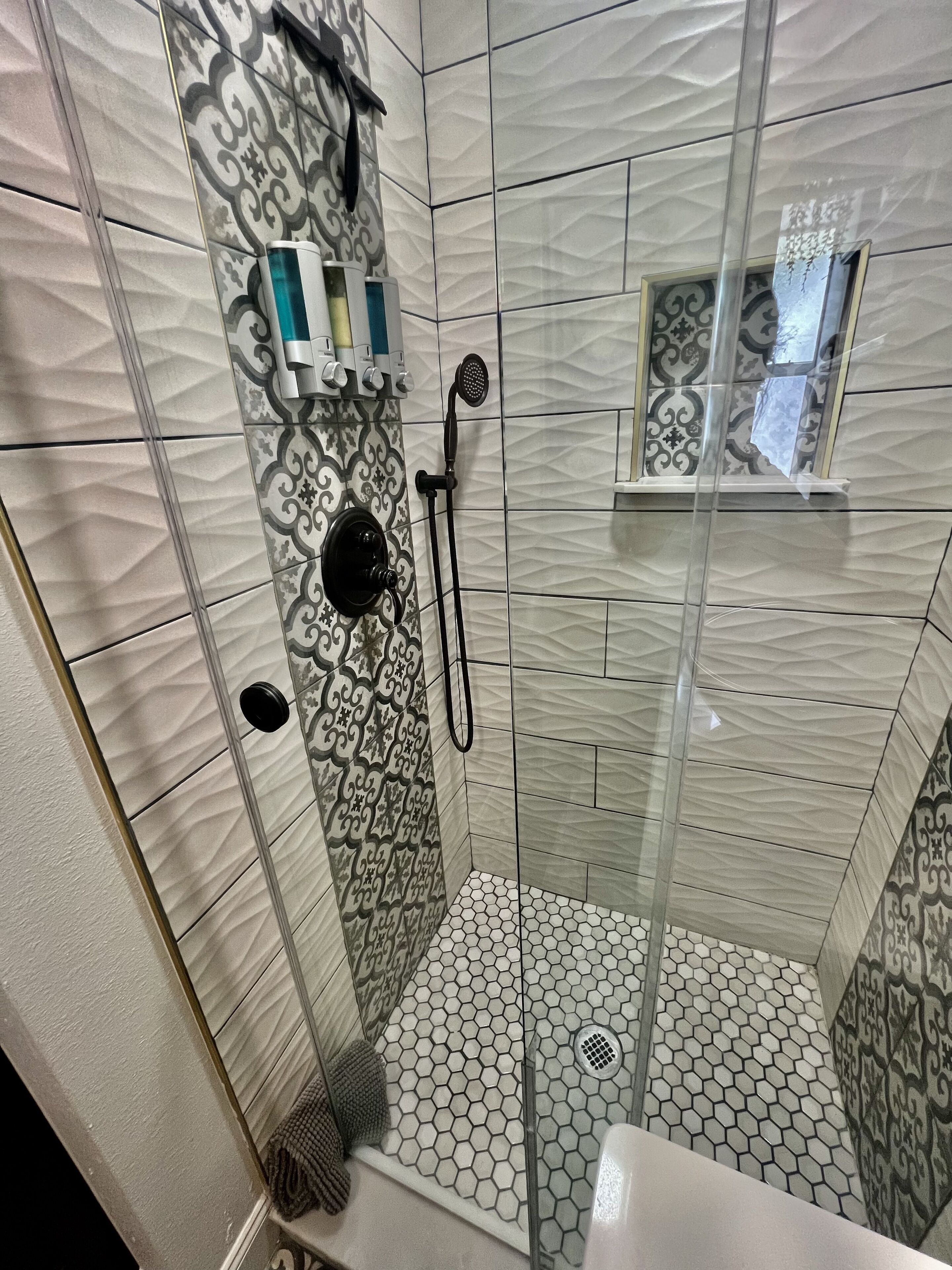 Historic Love, Modern Appeal C