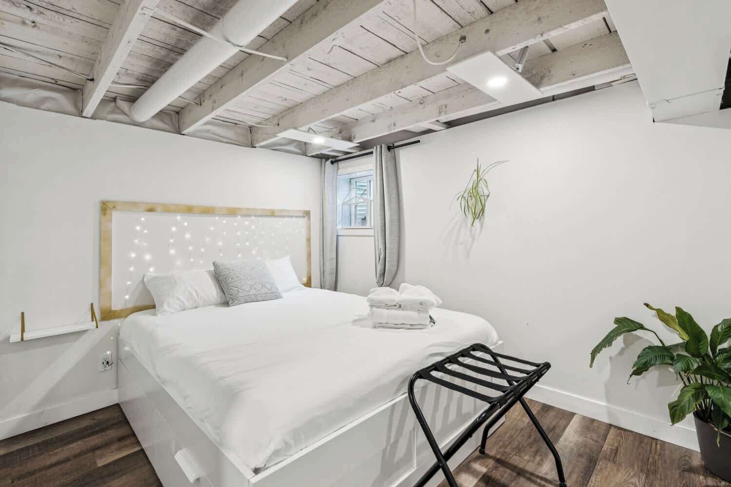 3 chambres, fer et planche à repasser, lit de bébé portatif, Wi-Fi