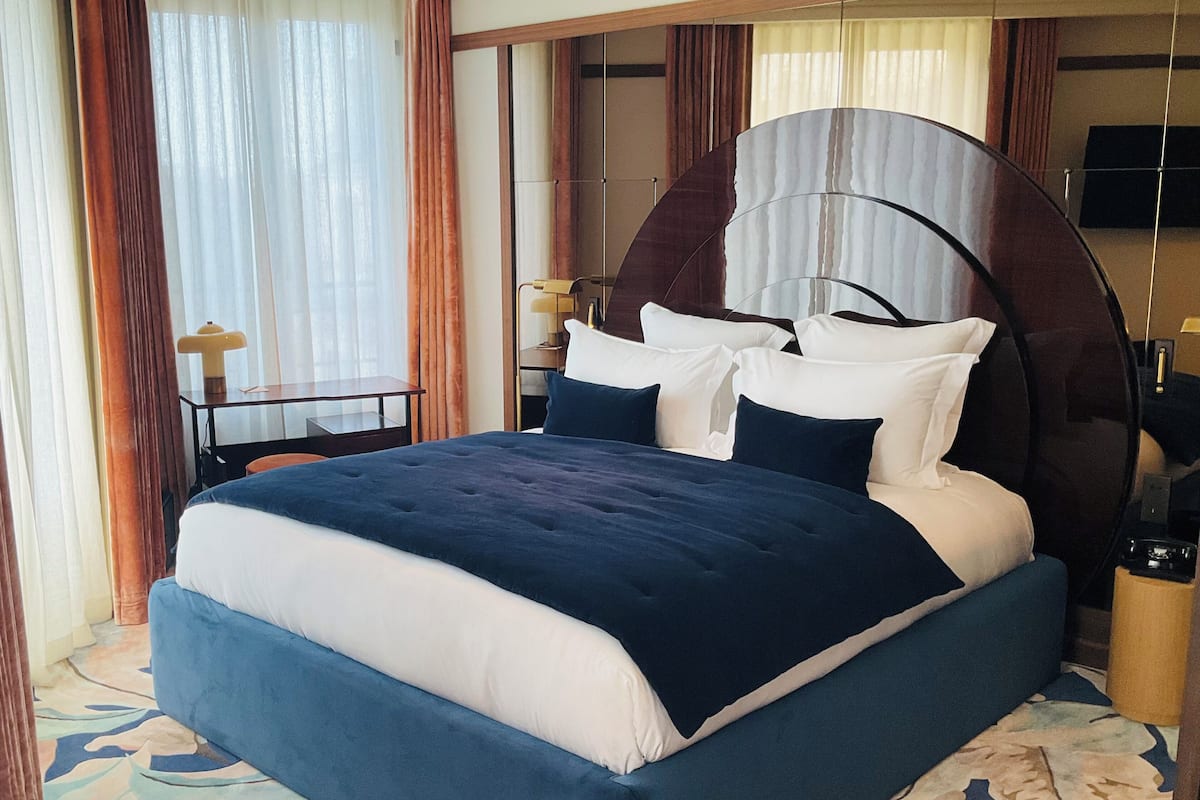 Premium bedding, minibar, in-room safe, individually furnished