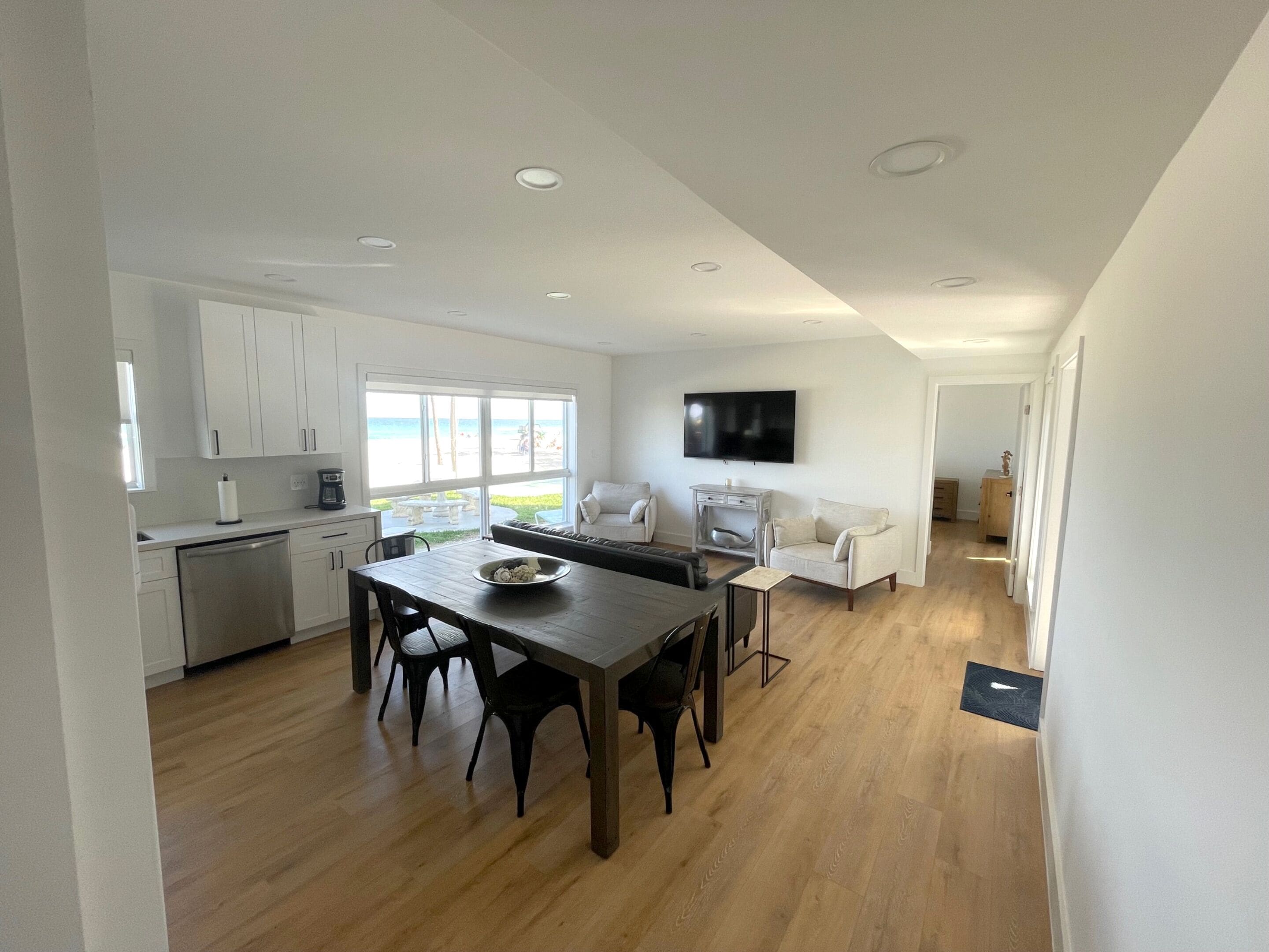 40-吋智慧型電視、有線頻道、電視、Netflix