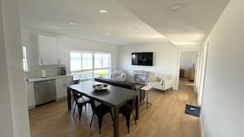 40-tommers smart-tv med kabelkanaler, tv, Netflix