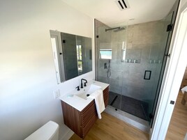 Shower, free toiletries, towels, soap
