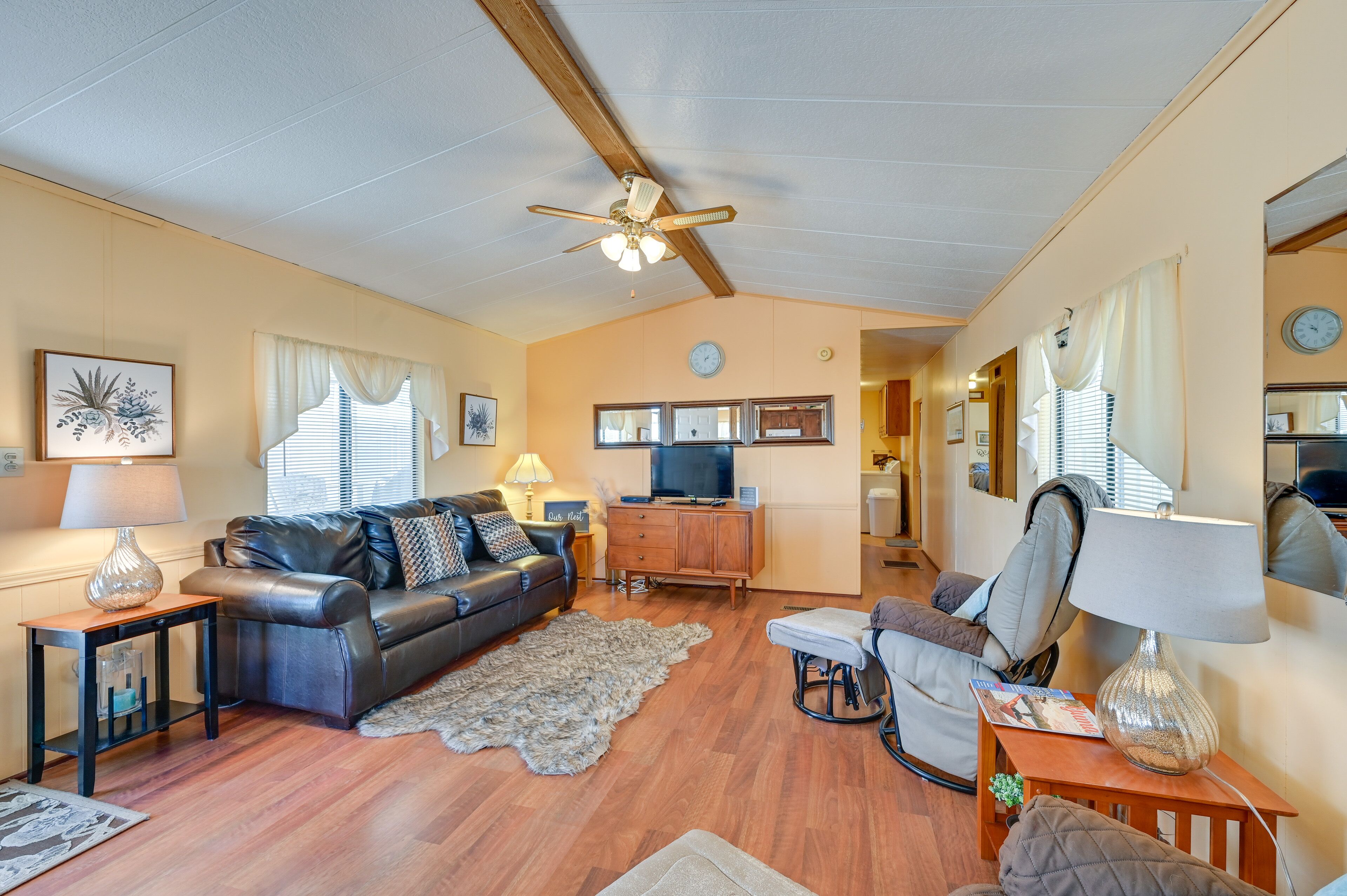 Yuma Vacation Rental w/ Resort Pool & Hot Tub!