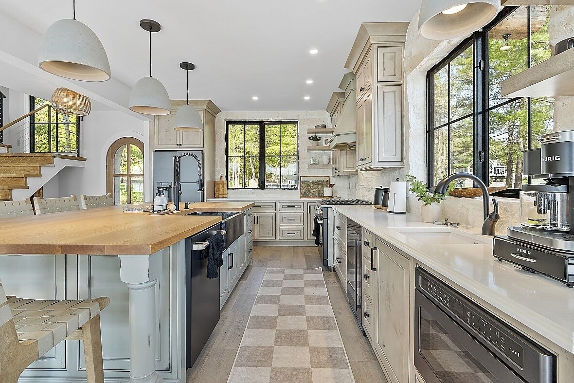 Copley's Lakefront Cottage on Lake Monomonac