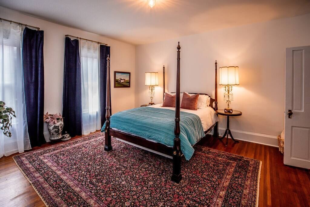 The Duke - Luxury in the City