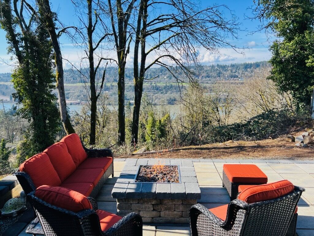 Willamette River Overlook