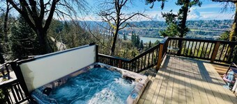 Willamette River Overlook