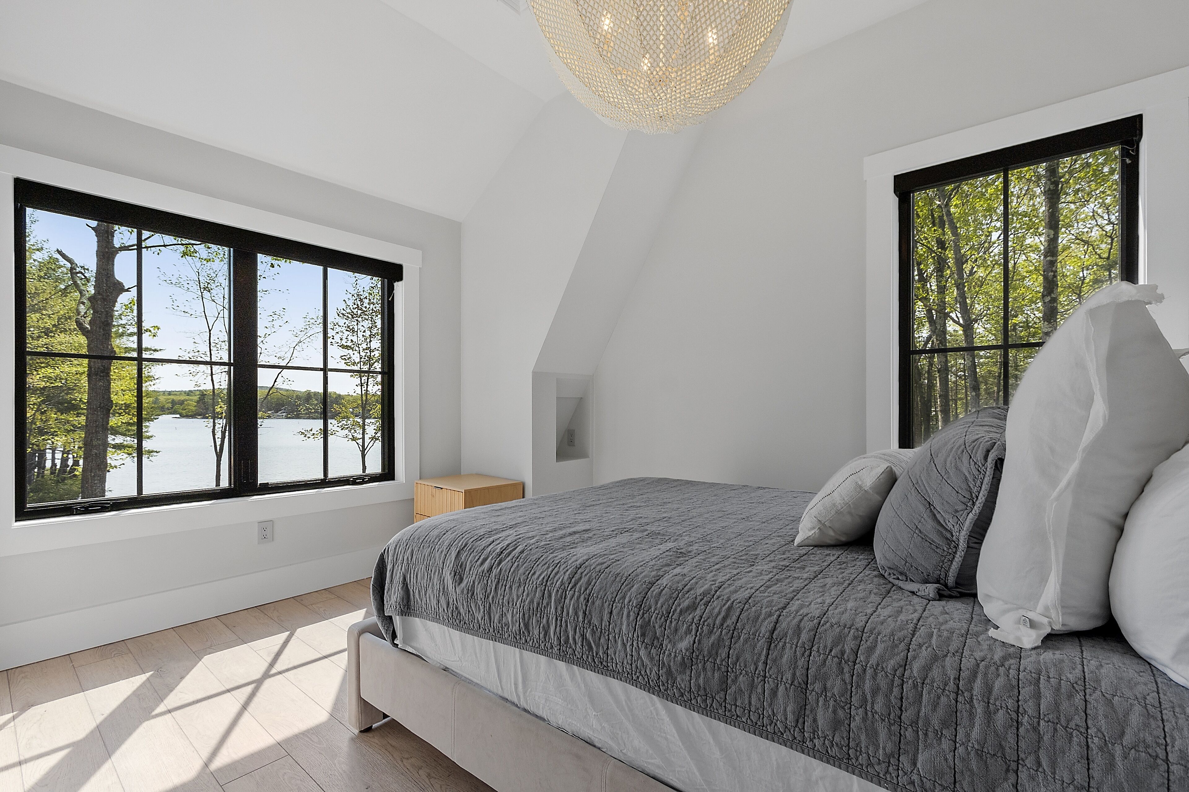 Copley’s Guest House on Lake Monomonac