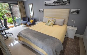 1 chambre, bureau, fer et planche à repasser, Wi-Fi