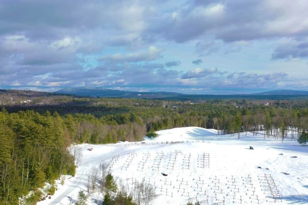 Luxury Farm Stay at The Lodge at Wolf Pine Hollow