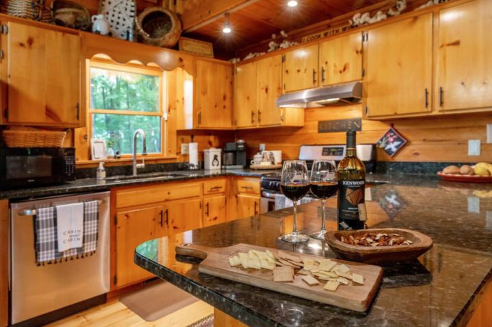 Escape to the Mountains - Fall in love with Blue Ridge!