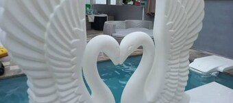 Townhouse with 3 air-conditioned bedrooms and swimming pool