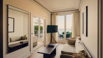 Egyptian cotton sheets, premium bedding, down comforters, pillowtop beds