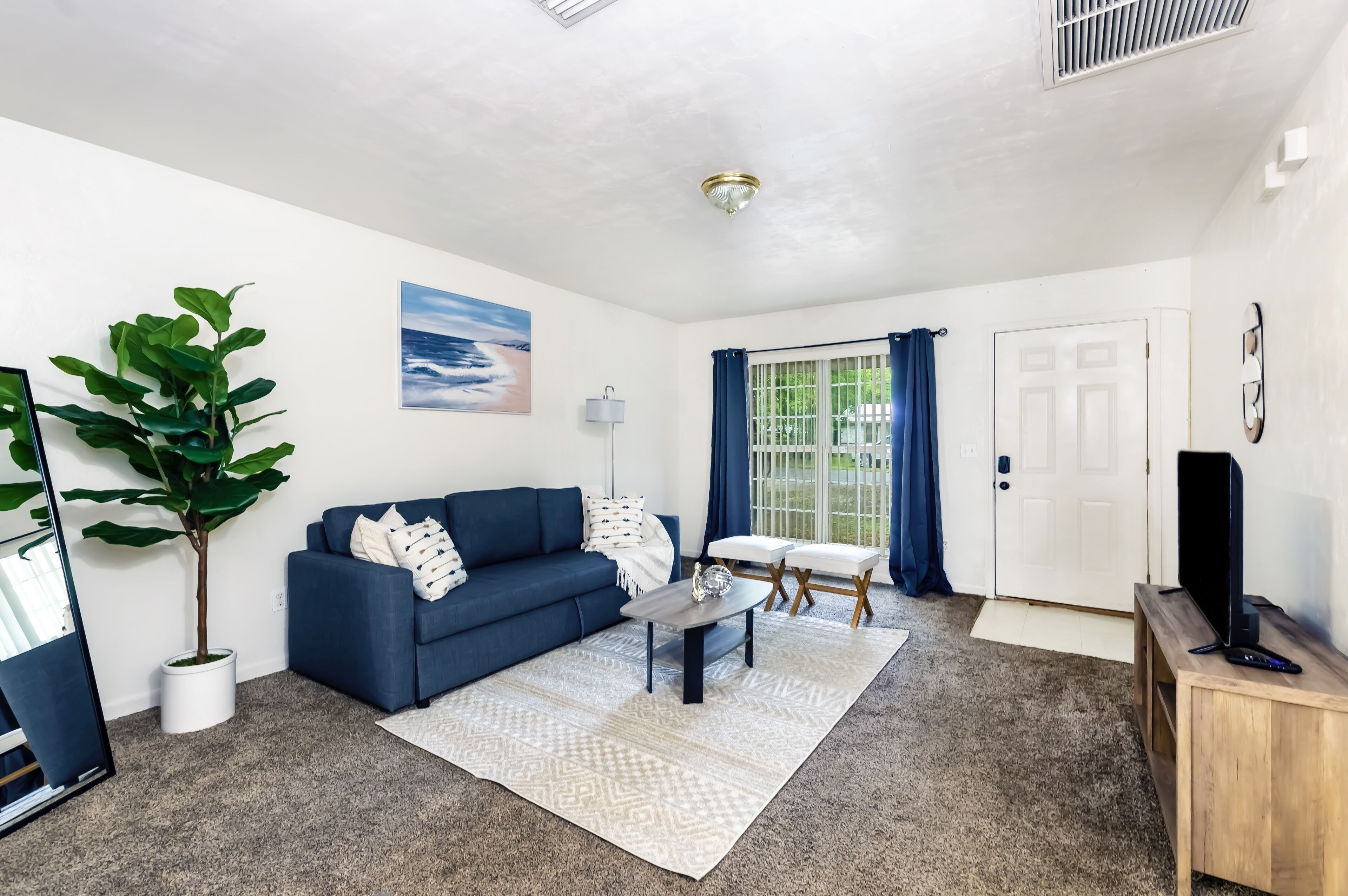 2BD Home Close to UF/Shands Hospital