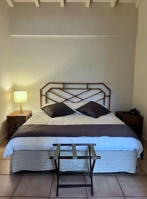 1 bedroom, in-room safe, desk, iron/ironing board