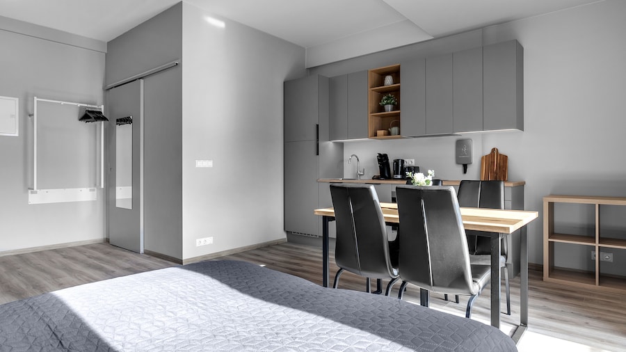 B18 Apartments