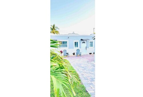 Sunny and cozy place