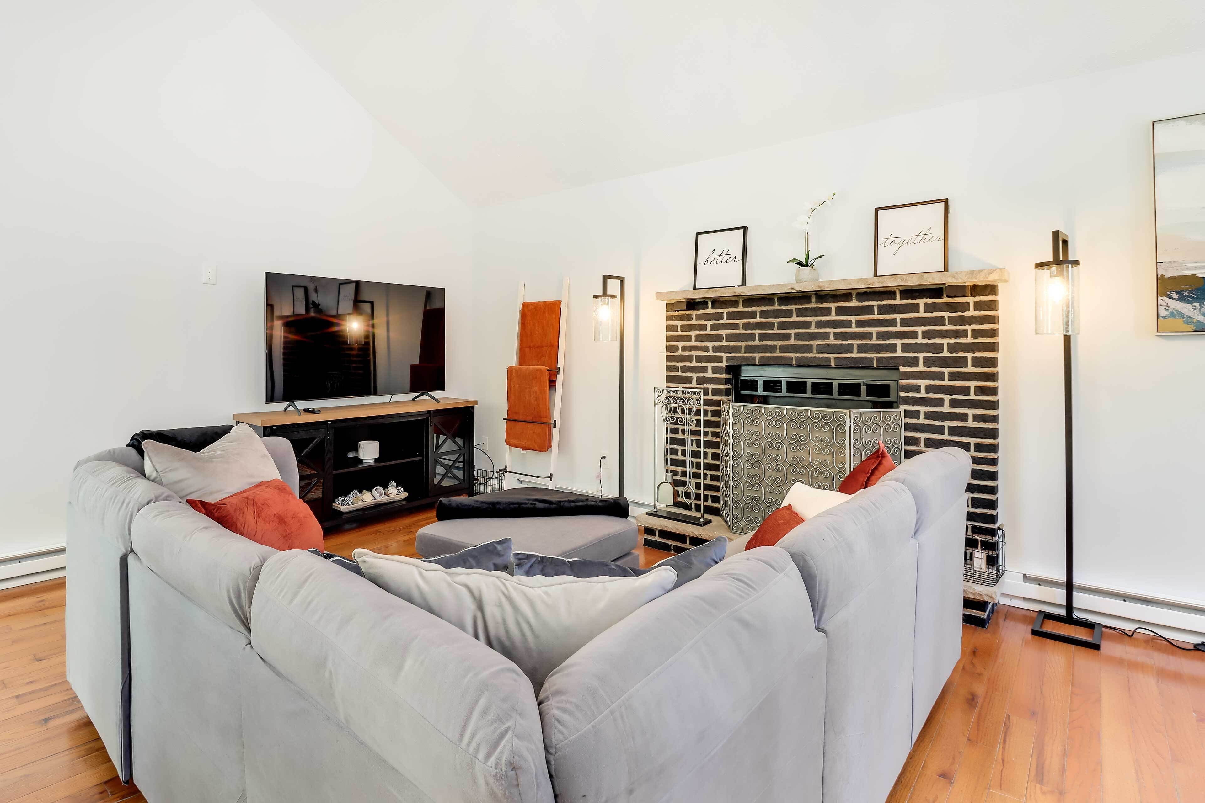 Modern Tobyhanna Home Near Lake Carobeth!