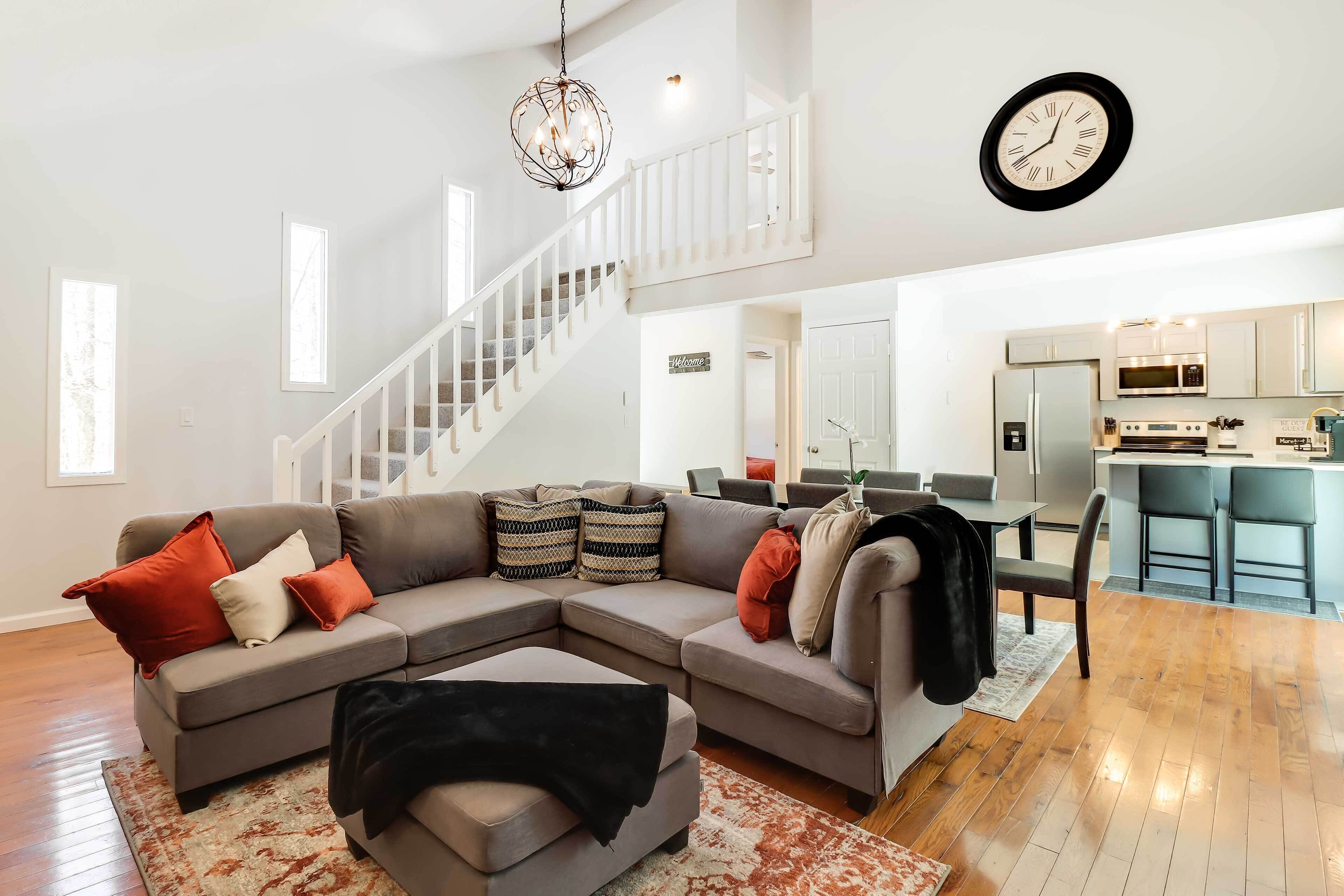 Modern Tobyhanna Home Near Lake Carobeth!