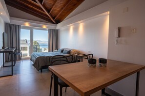 ซิตี้อพาร์ทเมนท์ | 1 ห้องนอน, โต๊ะทำงาน, เปล/เตียงเด็กอ่อน (ฟรี), Wi-Fi ฟรี