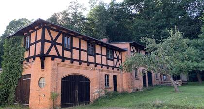 Unique vacation apartment for 6 to 8 people with a historic ambience