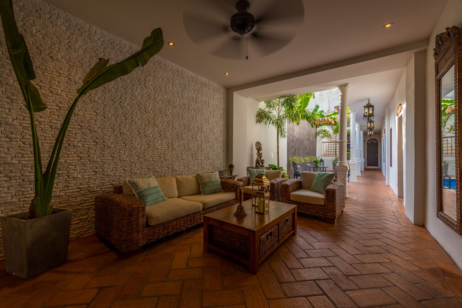 CAR 10BR Stunning Colonial Mansion + Free Bonus