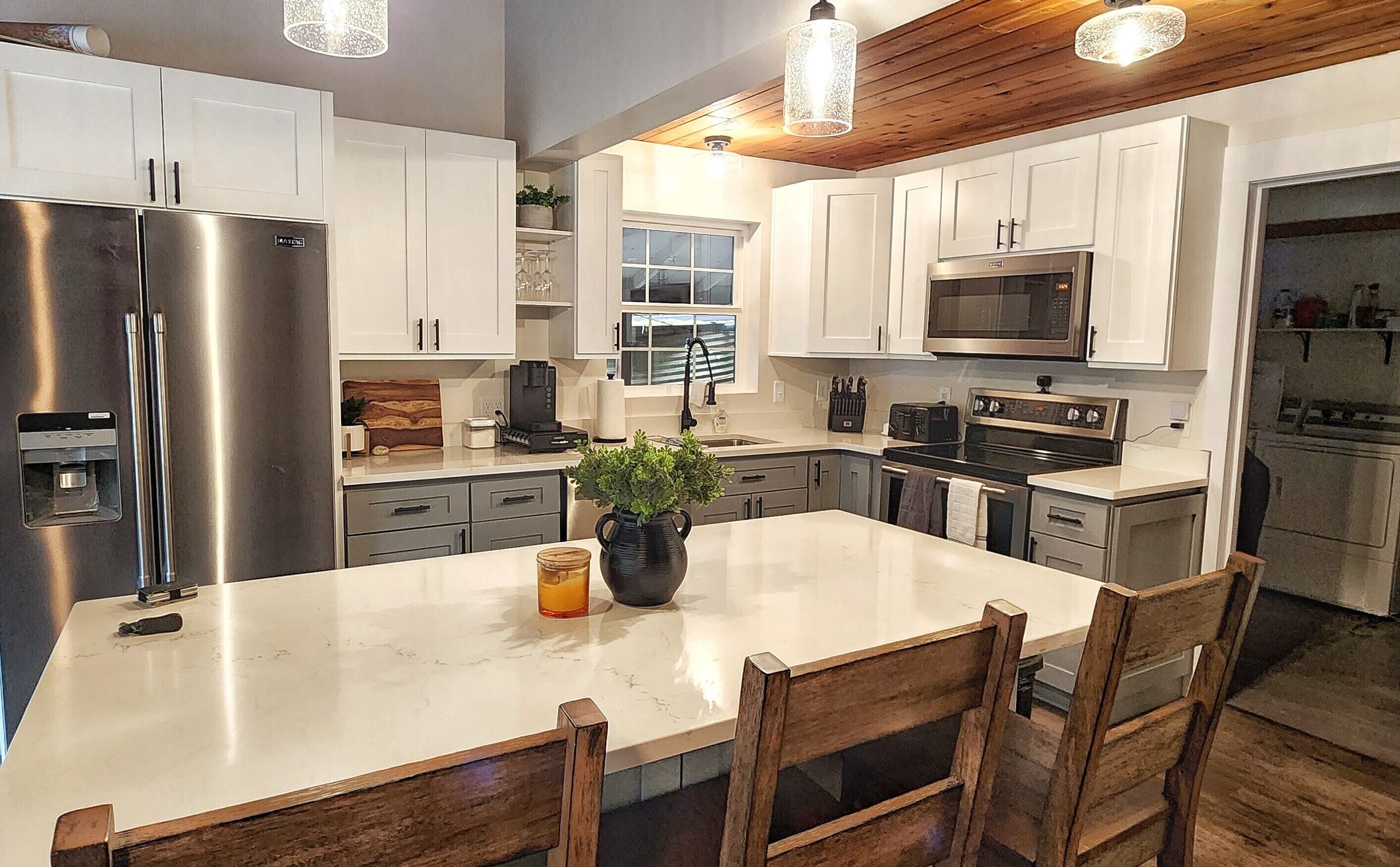 THE FISHING SHACK - NEWLY REMODELED IN 2023