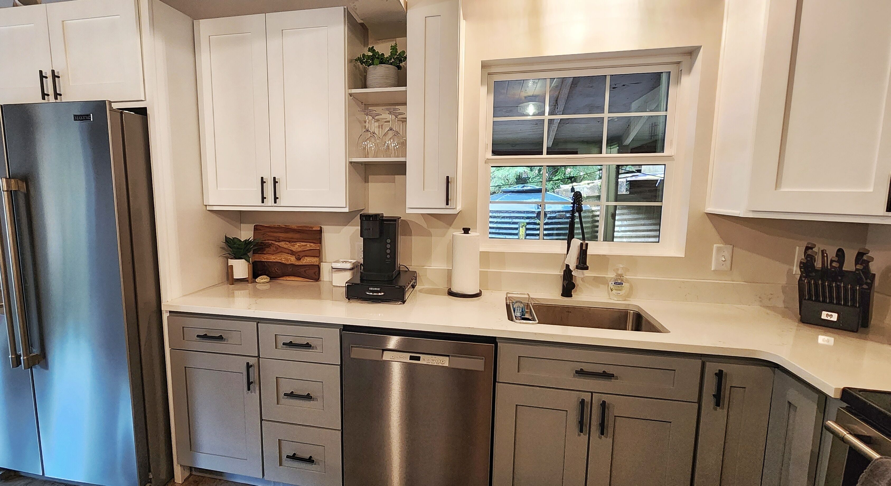 THE FISHING SHACK - NEWLY REMODELED IN 2023