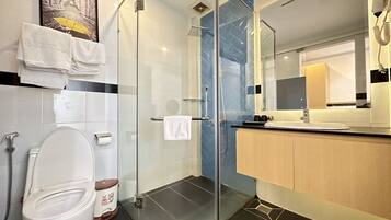 Standard Double Room | Bathroom | Shower, free toiletries, slippers, towels