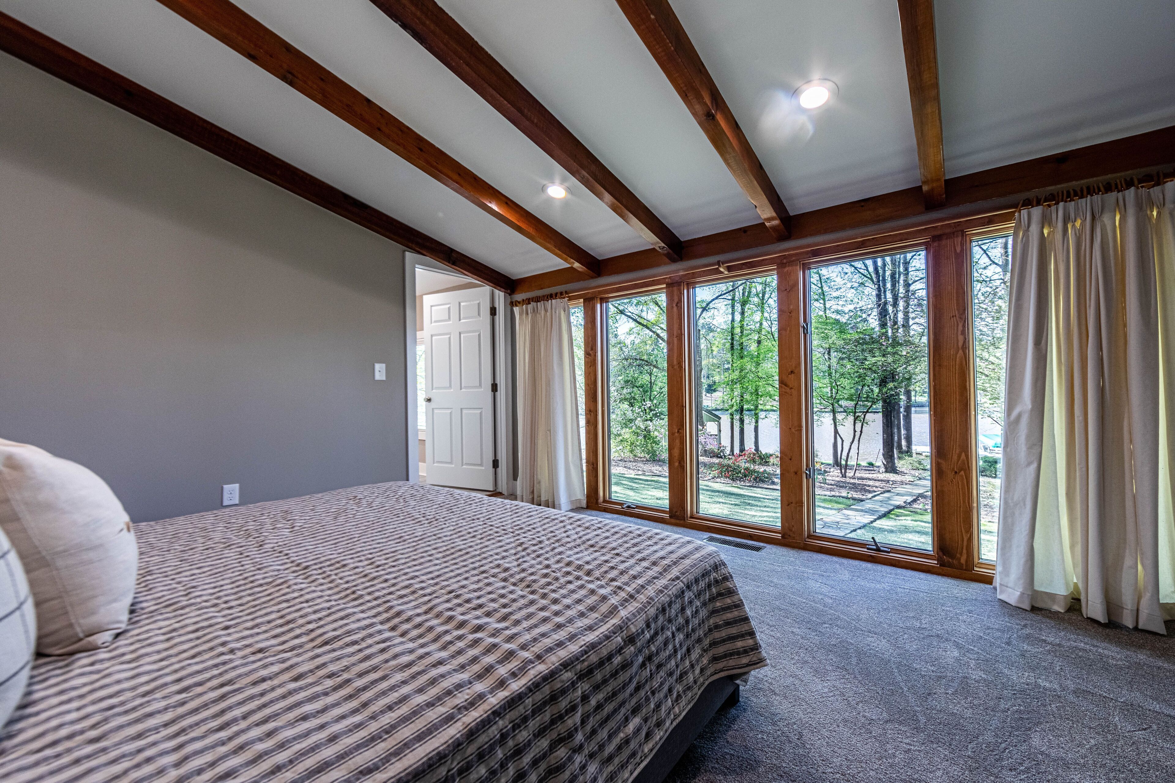 Southern Comfort Pretty as a Peach