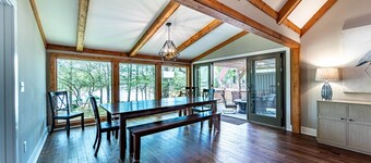 Southern Comfort Pretty as a Peach