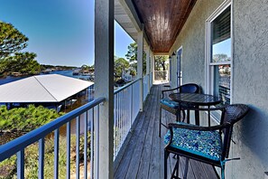 Appart'hôtel, 1 grand lit, balcon (#214E) | Enceinte de l’hébergement