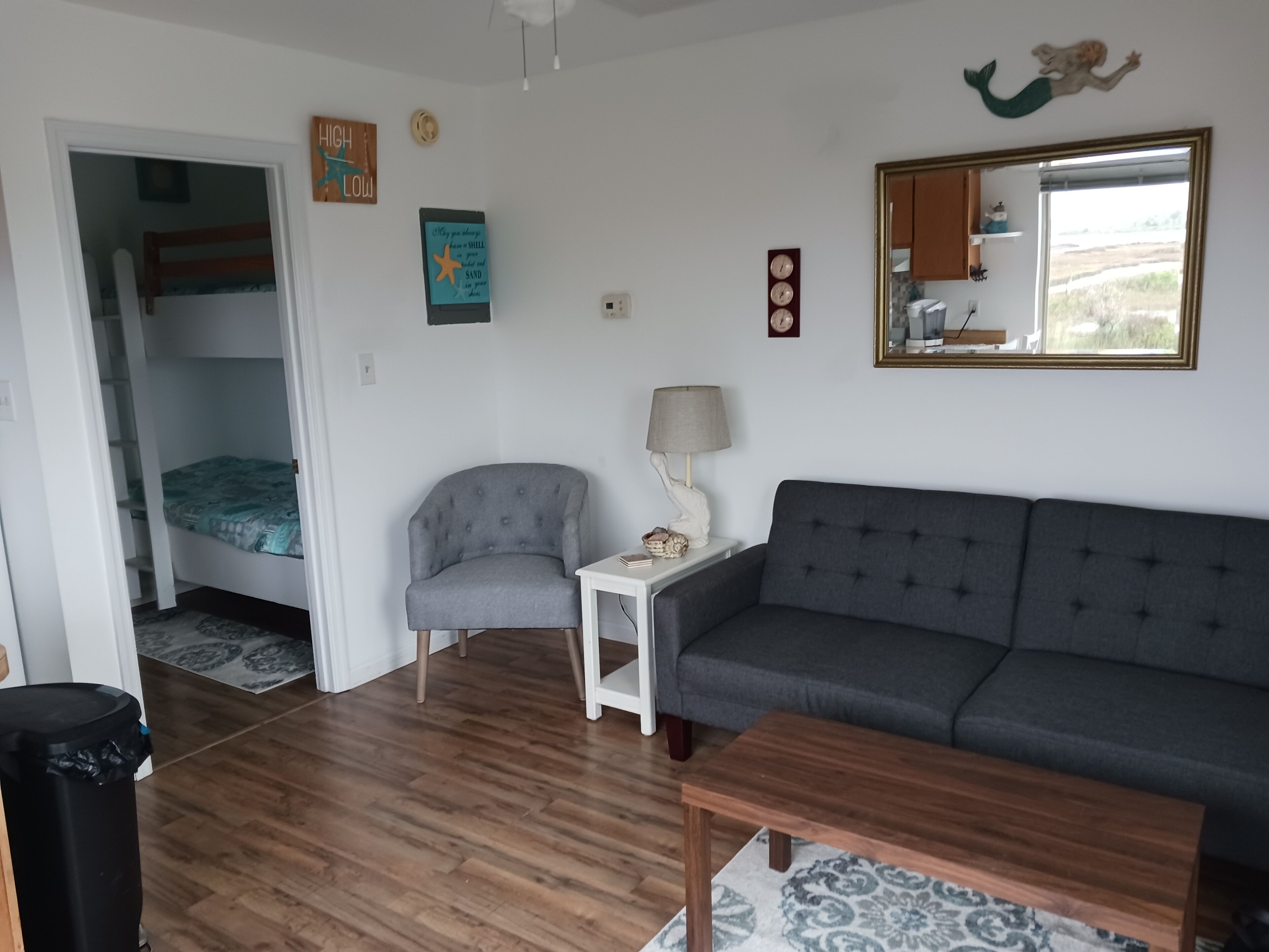 You're always welcome at "A Friend's Place"           Kayaks on site with launch