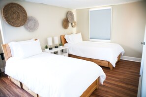 3 bedrooms, iron/ironing board, WiFi, bed sheets - 3BR/2BA Chic and Tranquil Magnolia House Near Boston (Everett)