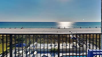 Condo, Multiple Beds, Balcony, Ocean View | Property grounds