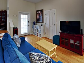 House, 1 King Bed with Sofa bed, Balcony, Ocean View | Living area | 40-inch flat-screen TV with digital channels, TV - Seahawk South B by Southern Vacation Rentals (Gulf Shores)