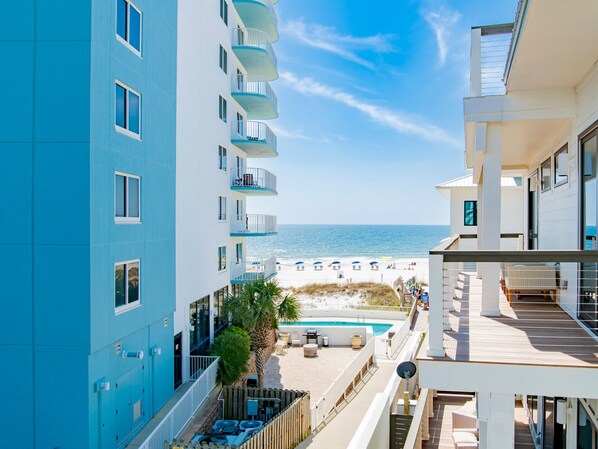 Maison, Plusieurs lits, balcon, vue sur l’océan | Terrain de l’hébergement 