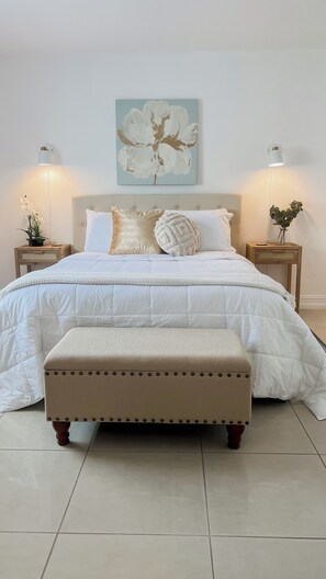 1 bedroom, desk, iron/ironing board, Internet