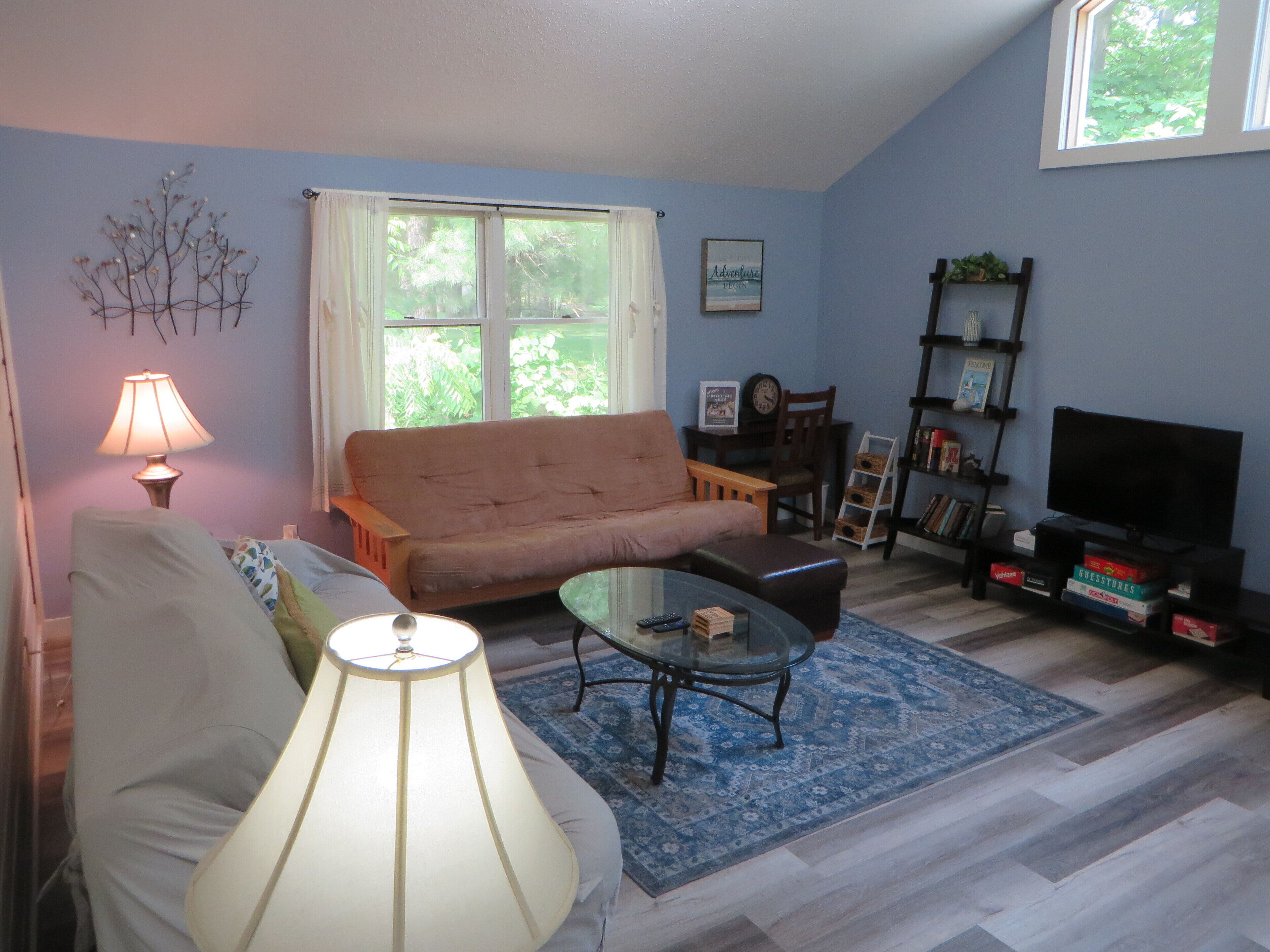 DEER FOREST COTTAGE I Newly Remodeled I Pet Friendly