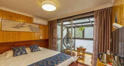 Yandang Mountain Mingxiu Pavilion Inn